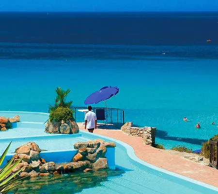 酒店 Colonna Grand Capo Testa, A Colonna Luxury Hotel, Santa Teresa Sardegna 圣特雷莎加卢拉