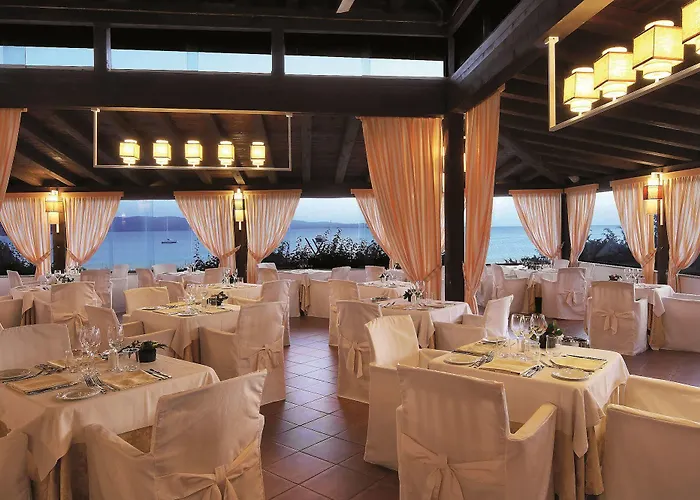 Colonna Grand Capo Testa 5* Santa Teresa di Gallura